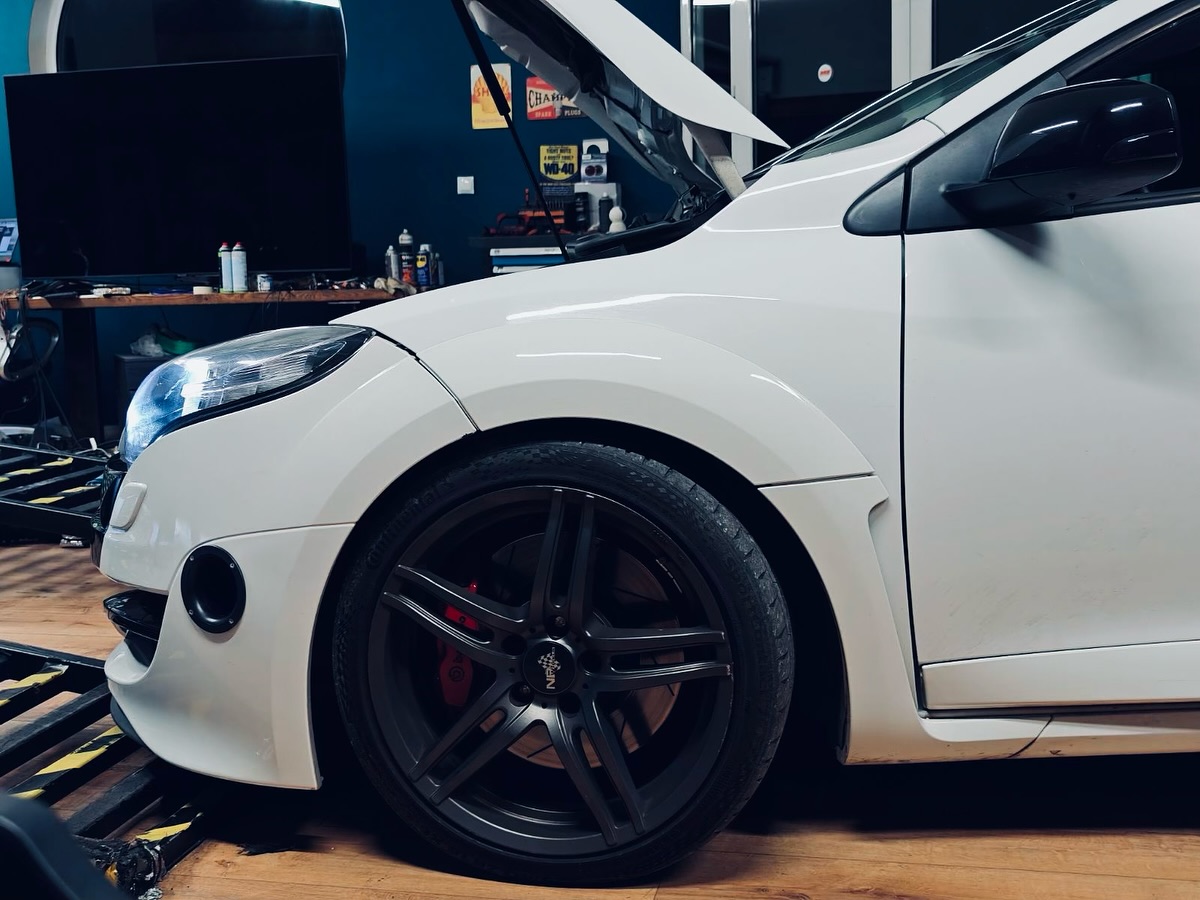 Renault Megane RS Stage 1 – 285HP — 3