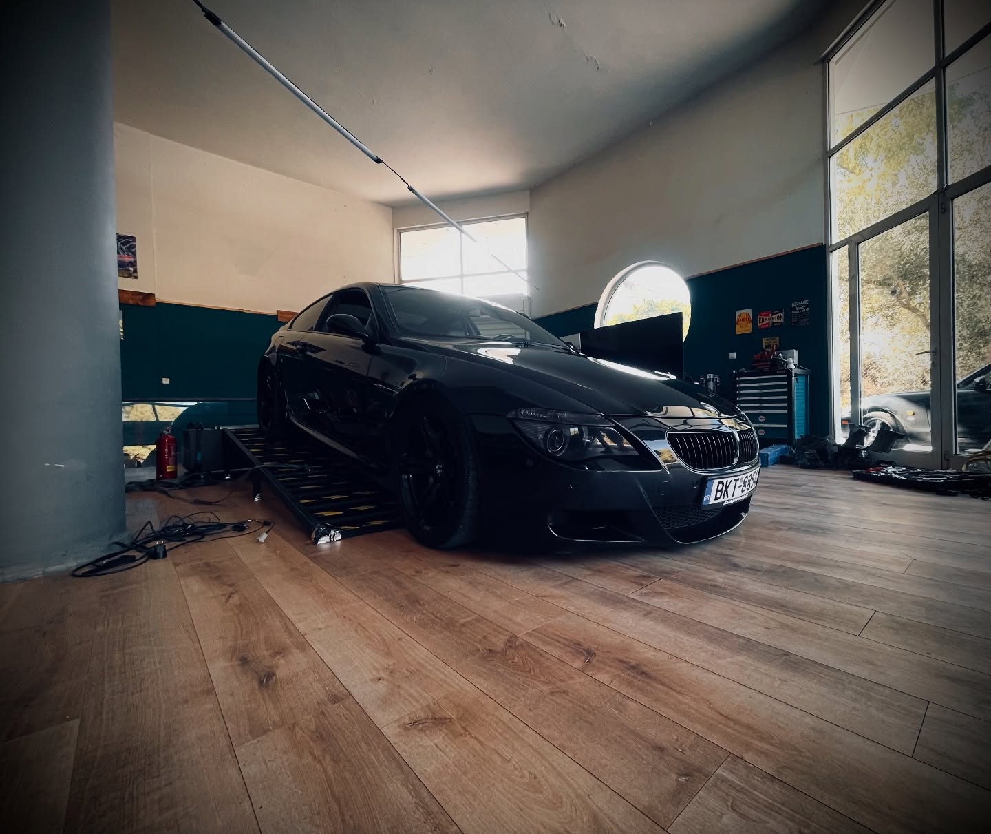 BMW m6 v10 e63