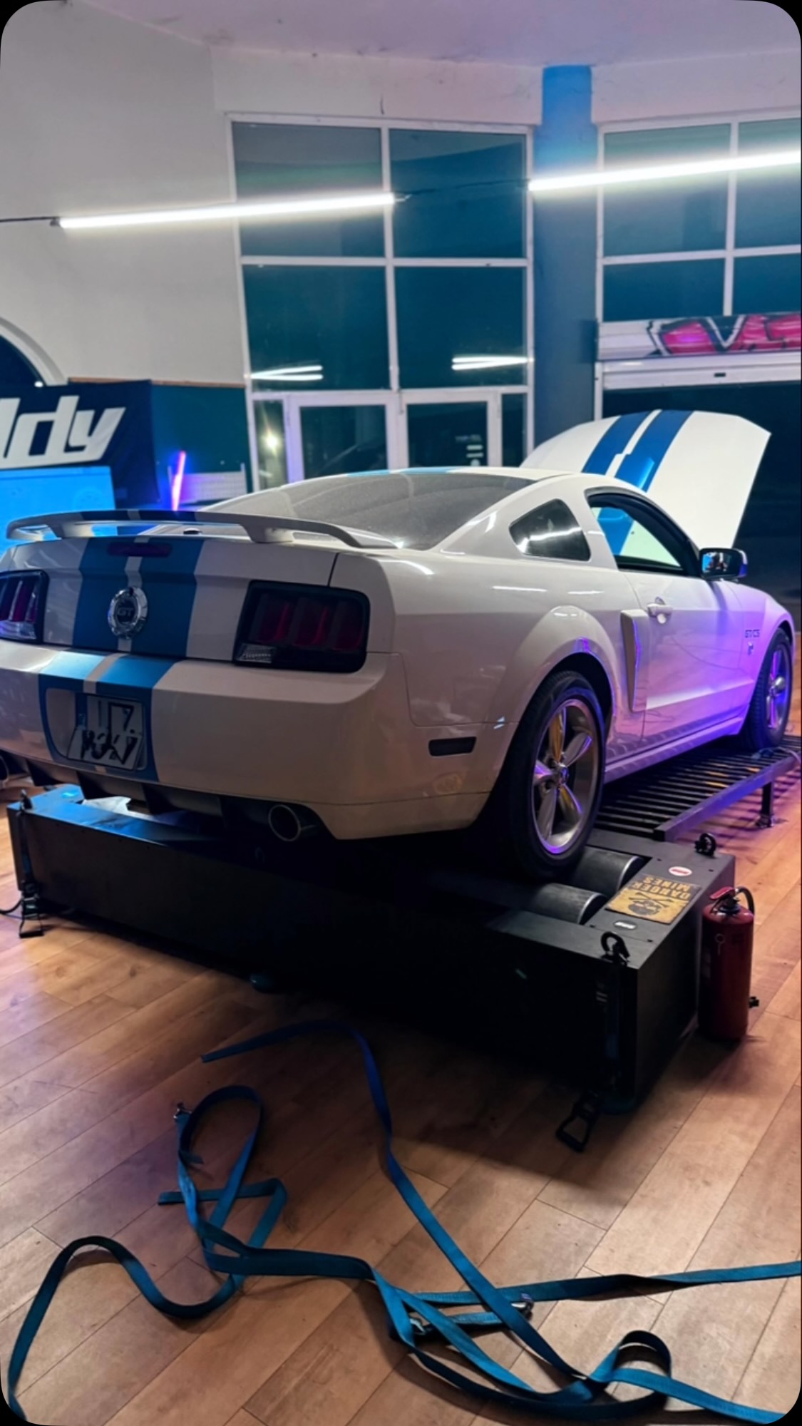 Ford Mustang GT 4.6 V8 στο dyno του DMS Tuned